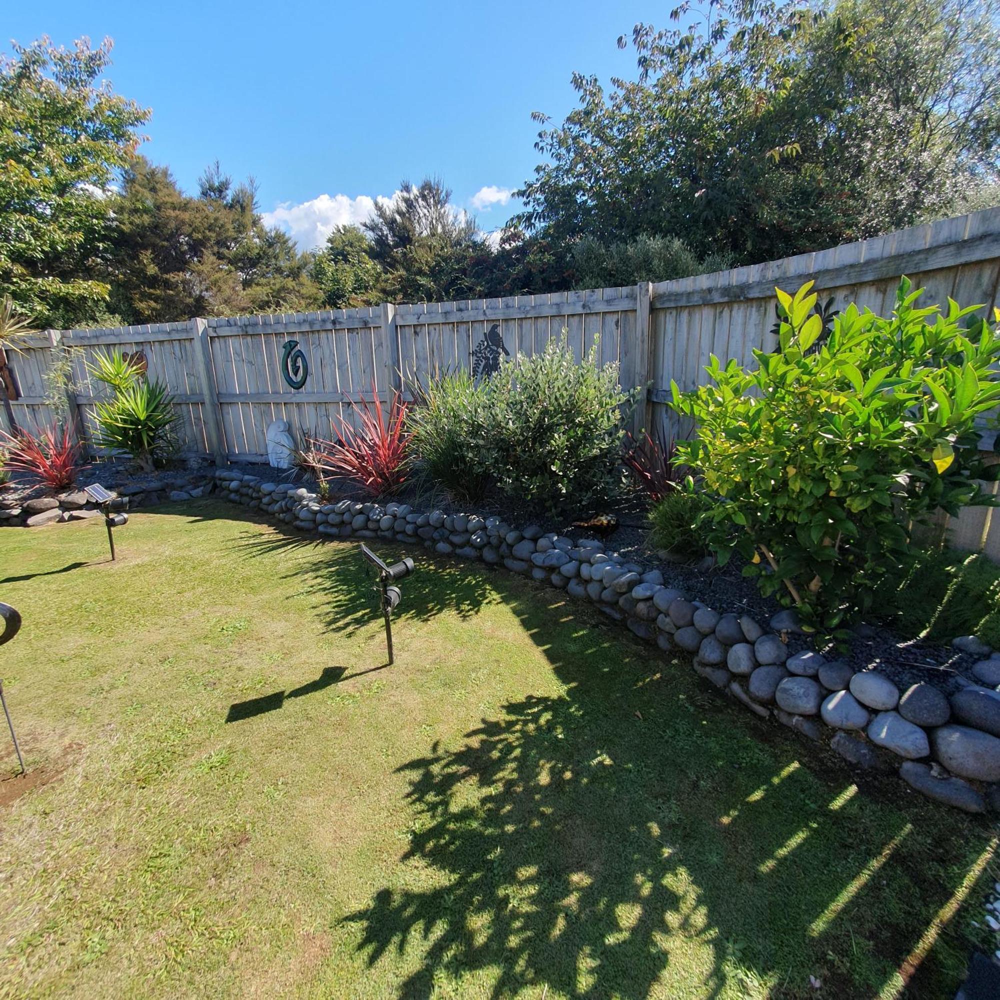 Moe Marie Sleep Peacefully Bed & Breakfast Turangi Bagian luar foto