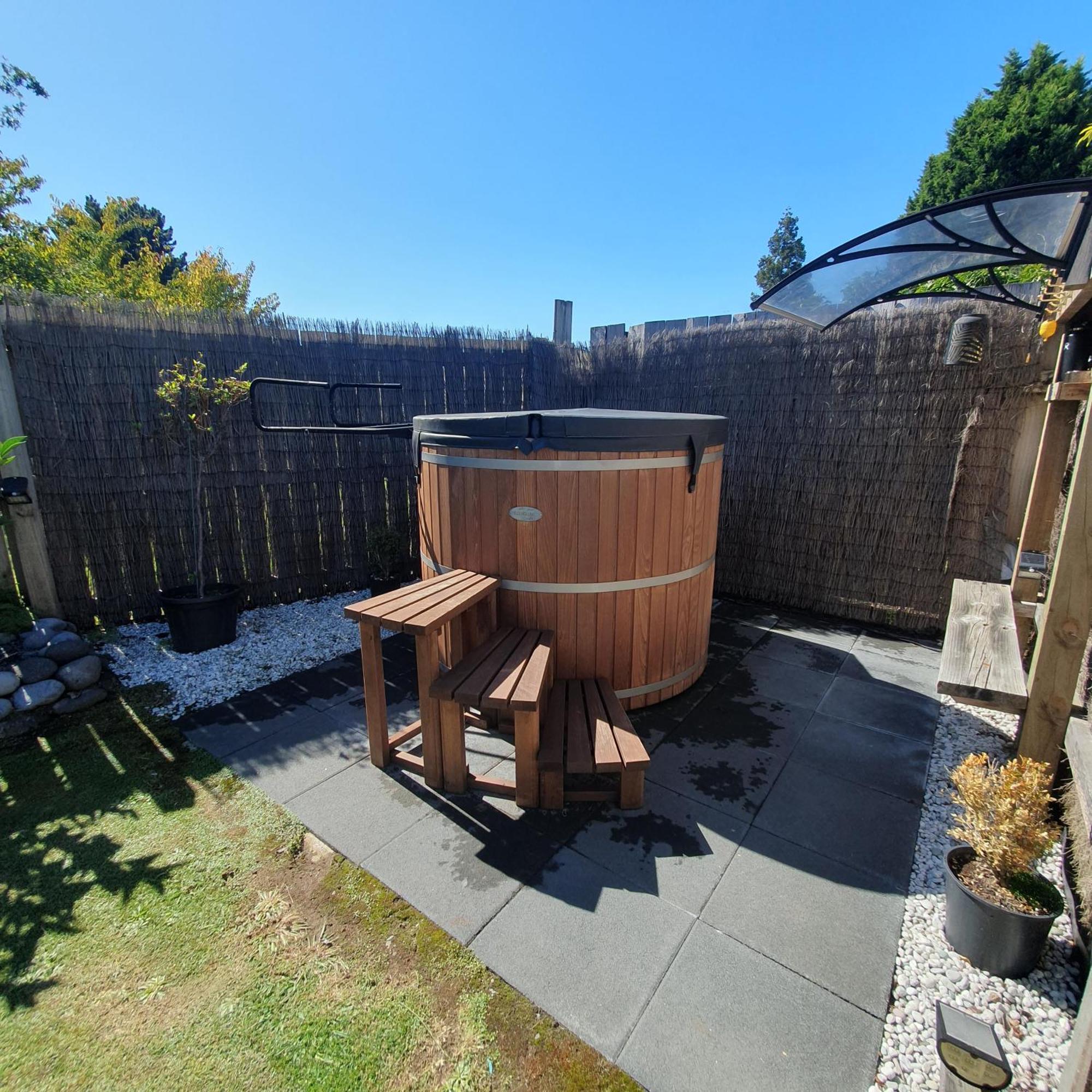 Moe Marie Sleep Peacefully Bed & Breakfast Turangi Bagian luar foto